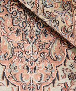 Kashmir Oriental Rug 266 × 185 cm, silk, hand-knotted — view 4