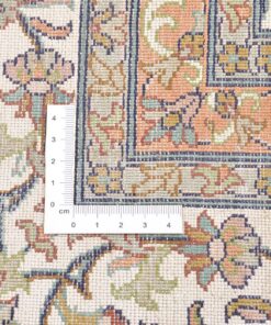 Kashmir Oriental Rug 289 × 185 cm, silk, hand-knotted — view 4