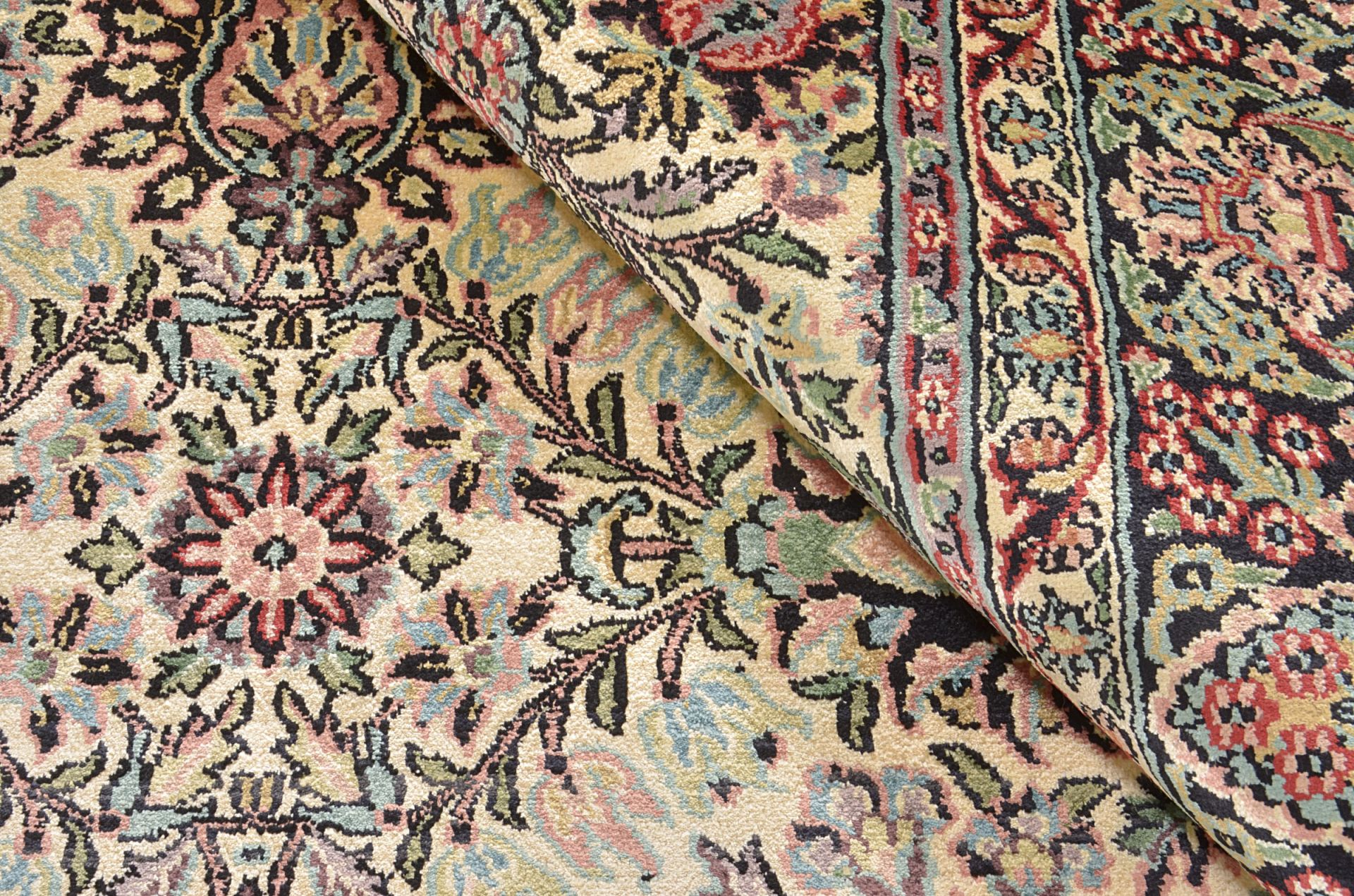 Kashmir Oriental Rug 280 × 186 cm, silk, hand-knotted — view 5