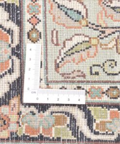 Kashmir Oriental Rug 253 × 187 cm, silk, hand-knotted — view 3