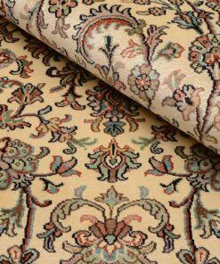 Kashmir Oriental Rug 276 × 188 cm, silk, hand-knotted — view 4