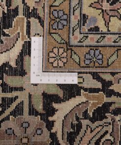 Kashmir Oriental Rug 284 × 192 cm, silk, hand-knotted — view 3