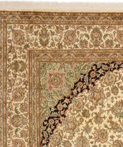 Kashmir Oriental Rug 260 × 198 cm, silk, hand-knotted — view 5