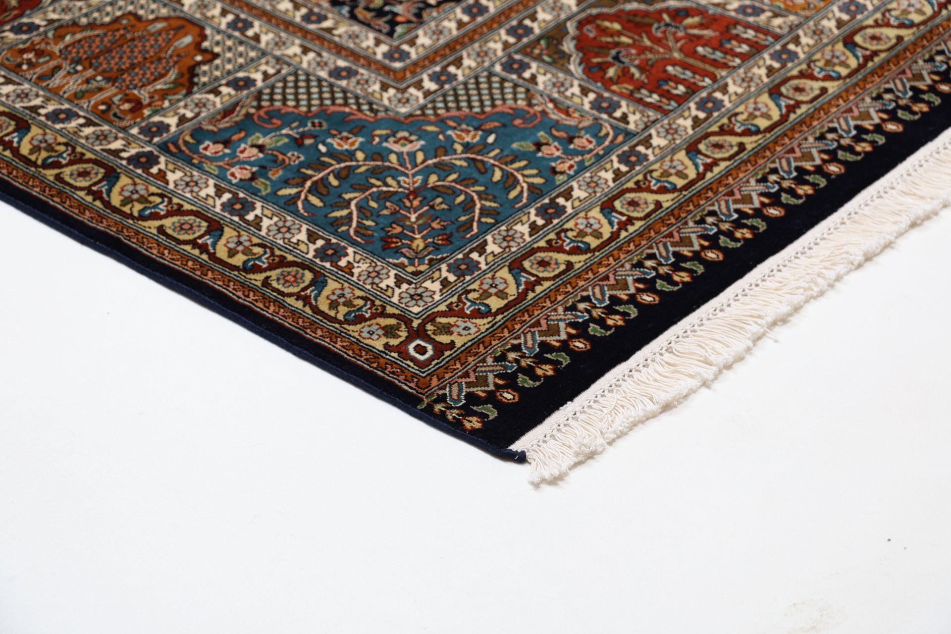 Kashmir Oriental Rug 295 × 201 cm, silk, hand-knotted — view 6