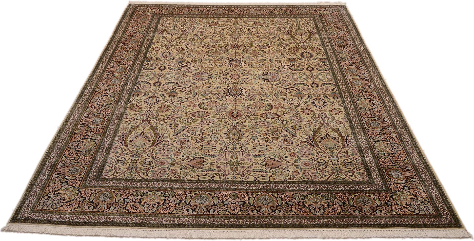 Kashmir Oriental Rug 299 × 216 cm, silk, hand-knotted — view 2