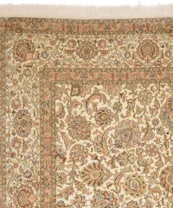 Kashmir Oriental Rug 314 × 219 cm, silk, hand-knotted — view 5