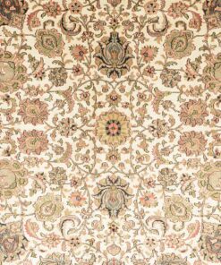 Kashmir Oriental Rug 317 × 219 cm, silk, hand-knotted — view 4