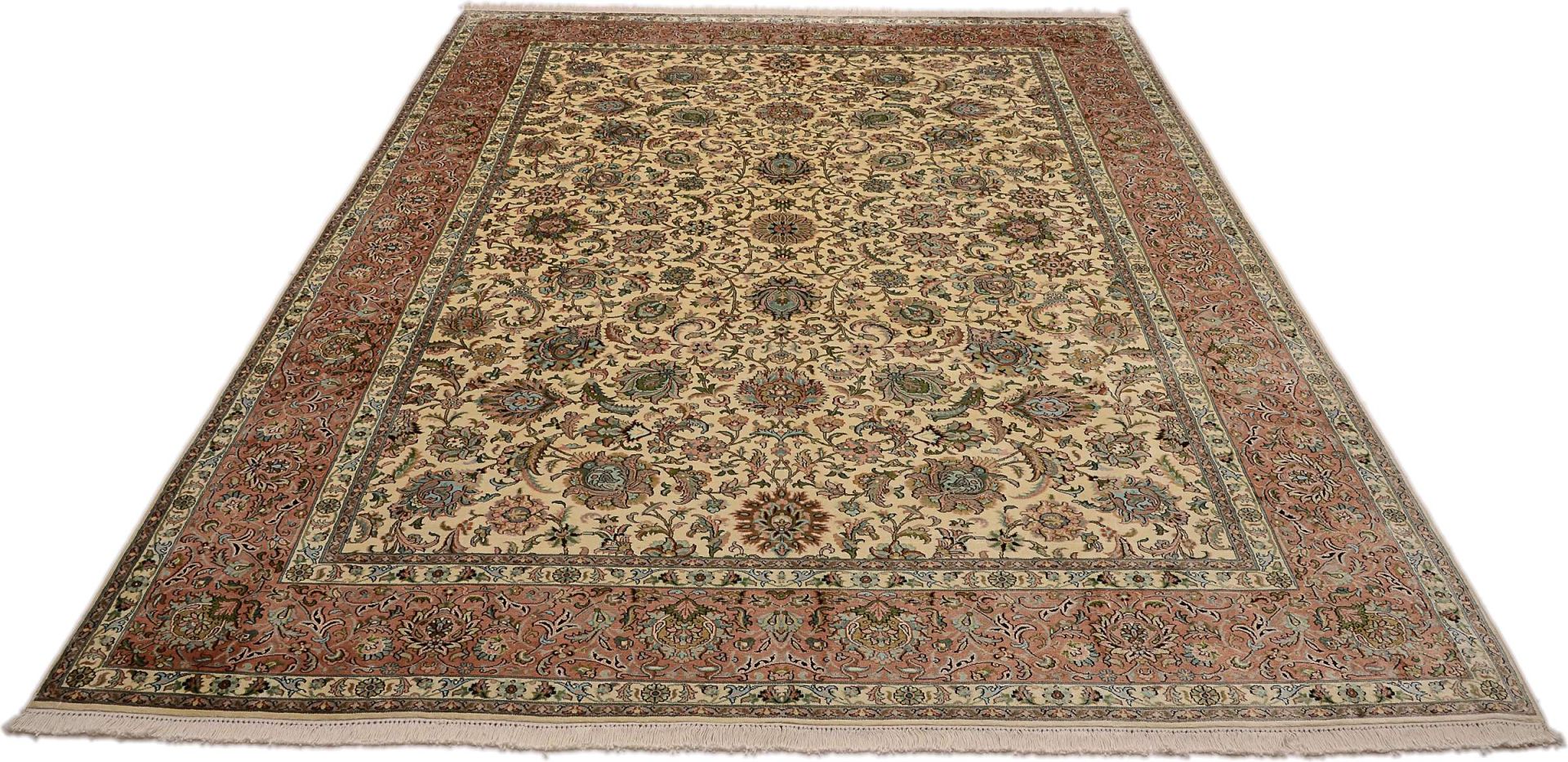 Kashmir Oriental Rug 340 × 240 cm, silk, hand-knotted — view 2