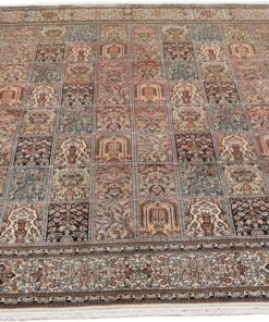 Kashmir Oriental Rug 245 × 245 cm, silk, hand-knotted — view 7