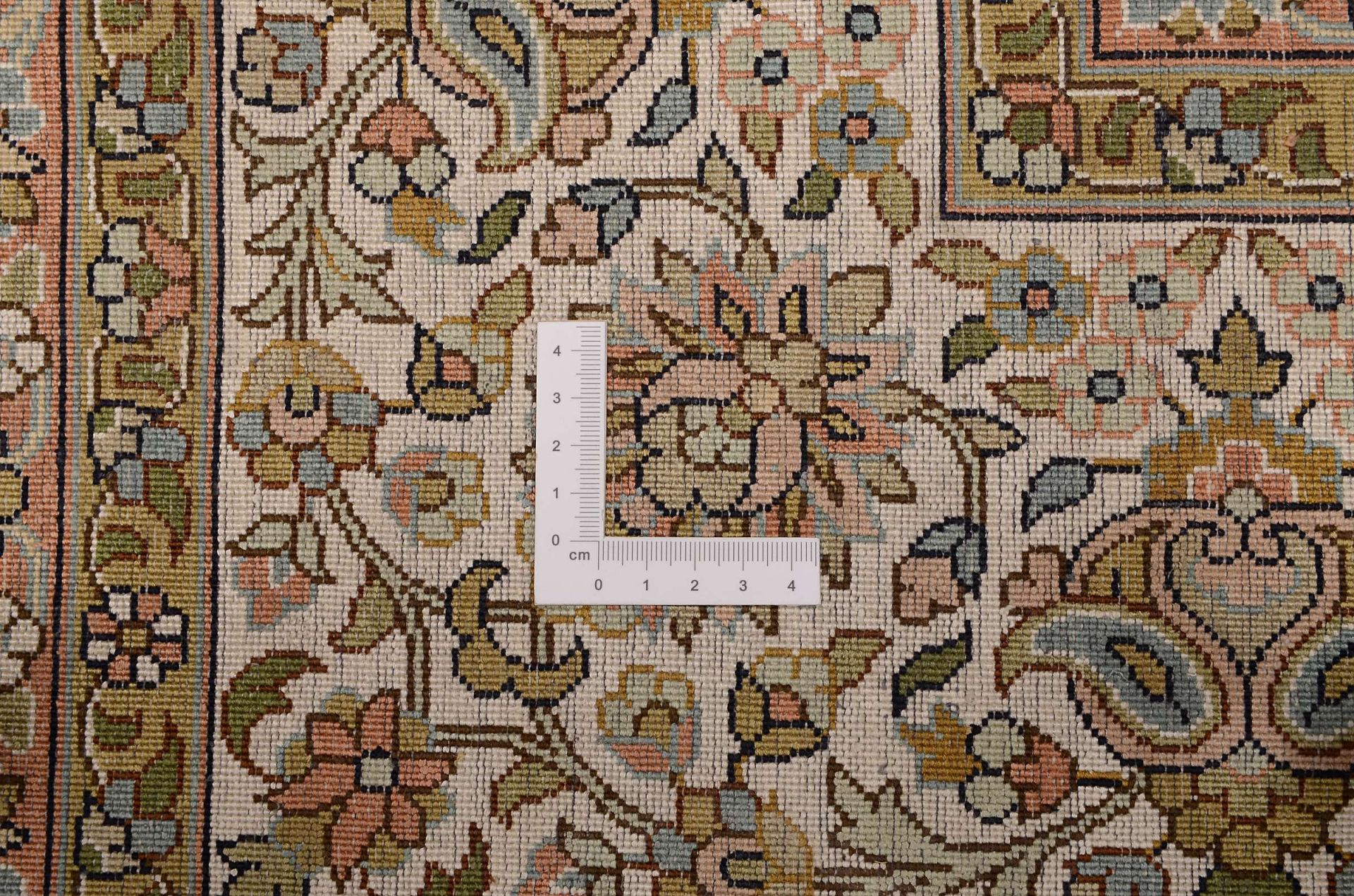 Kashmir Oriental Rug 307 × 245 cm, silk, hand-knotted — view 3