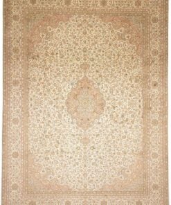 Kashmir Oriental Rug 336 × 245 cm, silk, hand-knotted