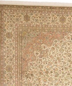 Kashmir Oriental Rug 336 × 245 cm, silk, hand-knotted — view 5