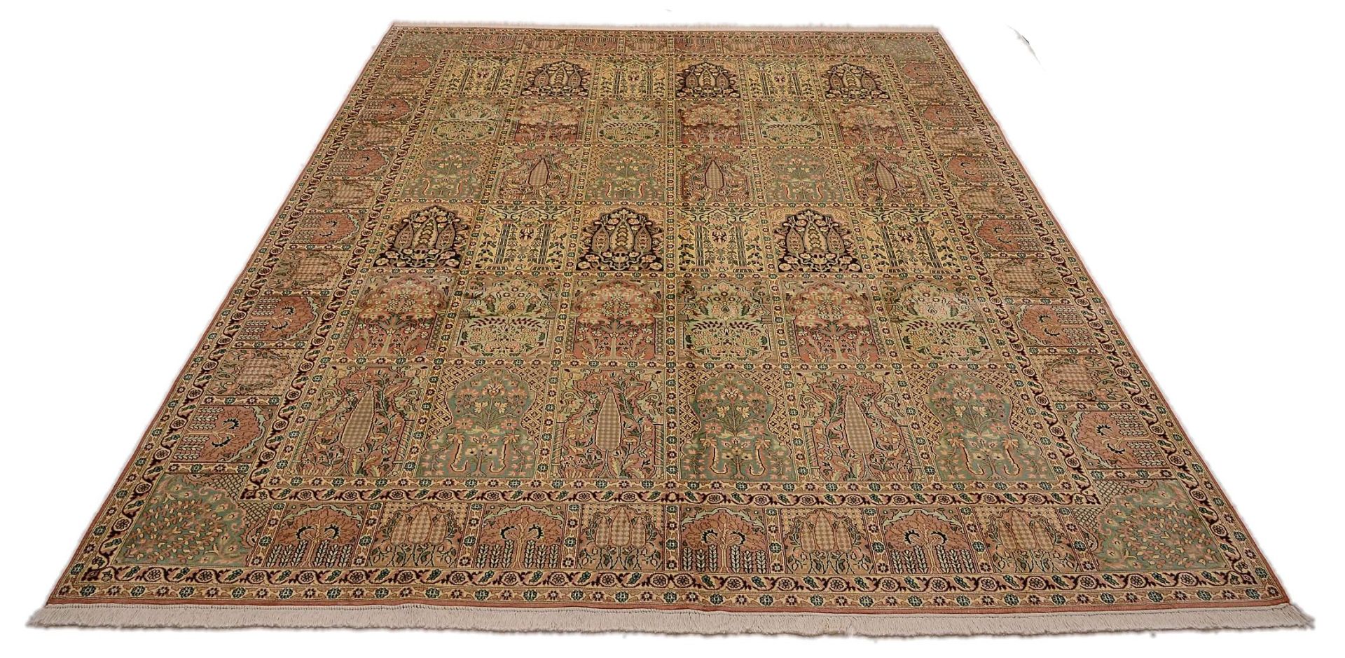Kashmir Oriental Rug 369 × 272 cm, silk, hand-knotted — view 2