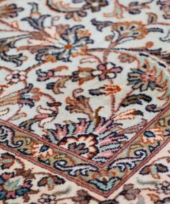 Kashmir Oriental Rug 303 × 83 cm, silk, hand-knotted — view 5