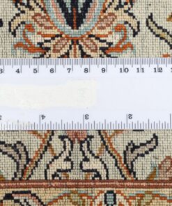 Kashmir Oriental Rug 303 × 83 cm, silk, hand-knotted — view 11