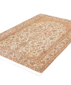 Kashmir Oriental Rug 185 × 127 cm, silk, hand-knotted — view 2