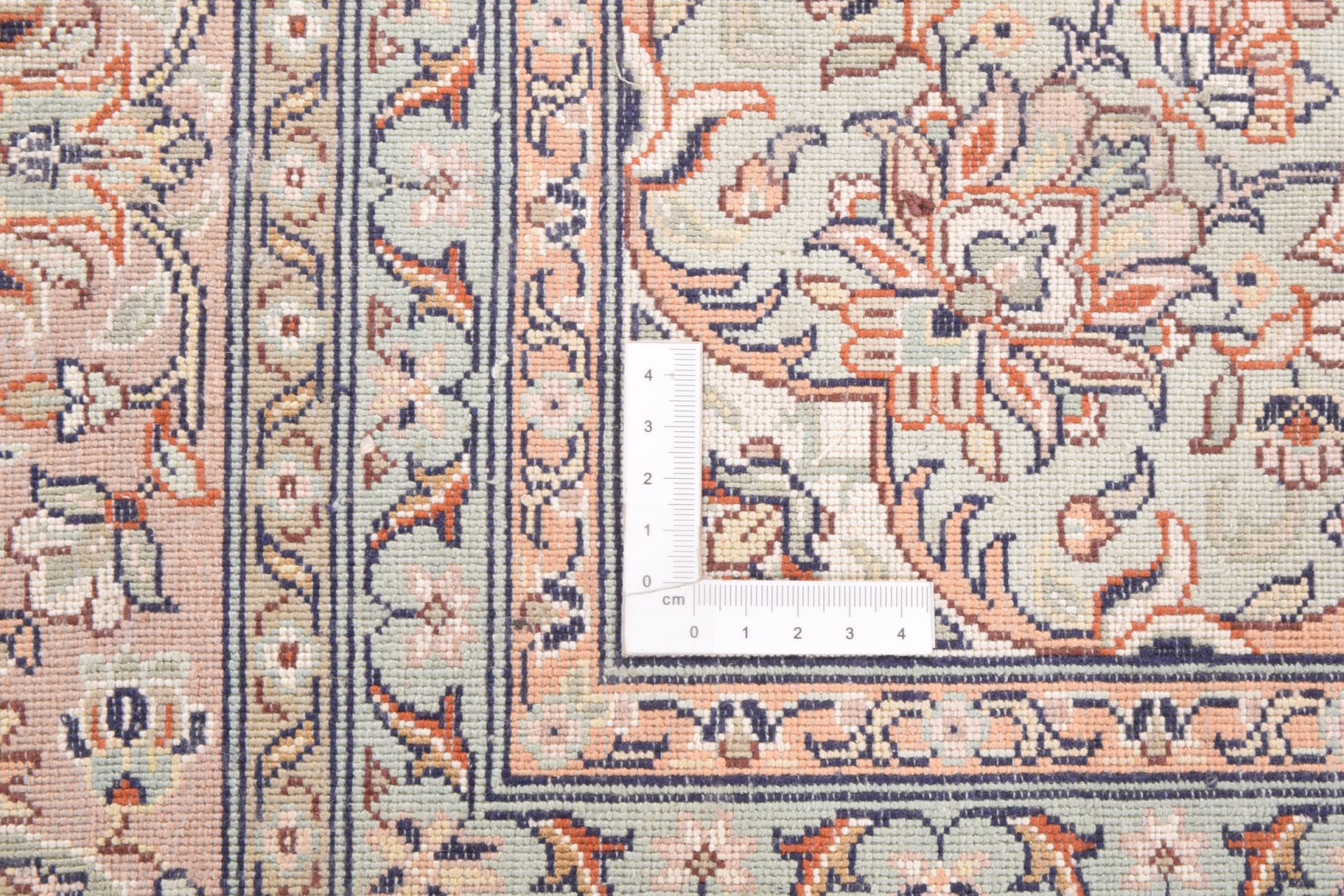 Kashmir Oriental Rug 250 × 170 cm, silk, hand-knotted — view 3