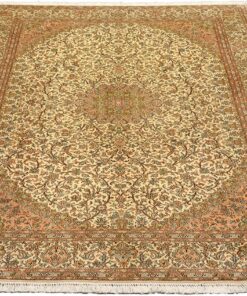 Kashmir Oriental Rug 245 × 174 cm, silk, hand-knotted — view 2