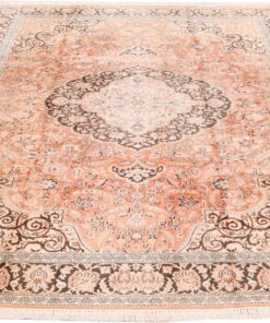 Kashmir Oriental Rug 312 × 214 cm, wool & silk, hand-knotted — view 2