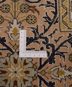 Kashmir Oriental Rug 343 × 246 cm, silk, hand-knotted — view 3