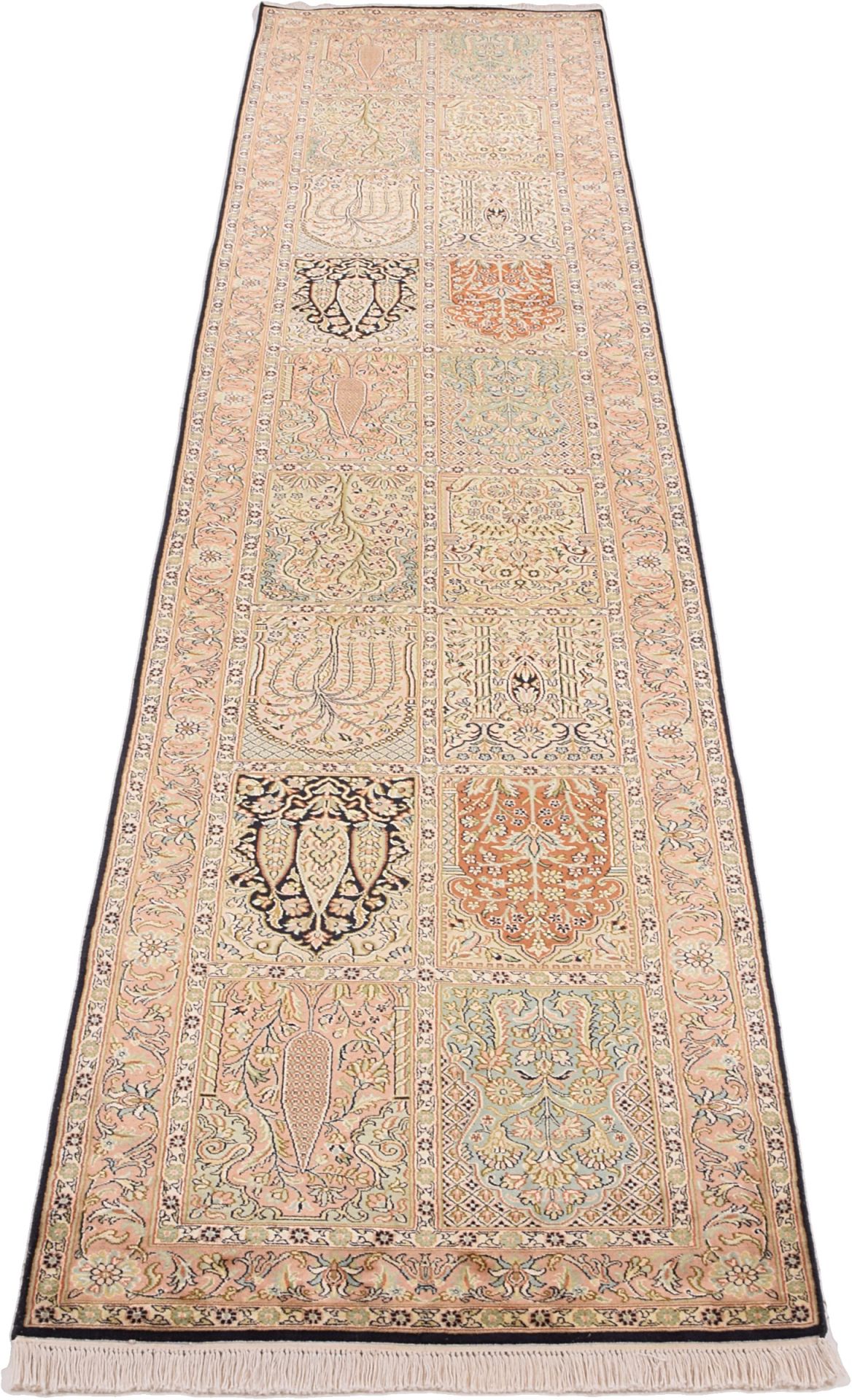 Kashmir Oriental Rug 365 × 82 cm, silk, hand-knotted — view 3