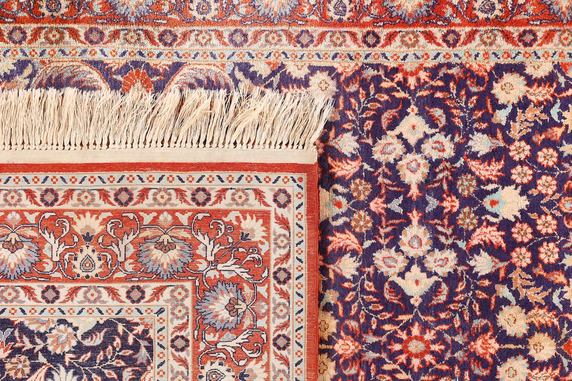 Oriental Rug 146 × 105 cm, silk, hand-knotted — view 7