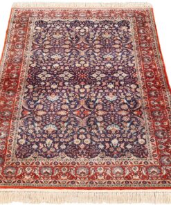 Oriental Rug 146 × 105 cm, silk, hand-knotted — view 2