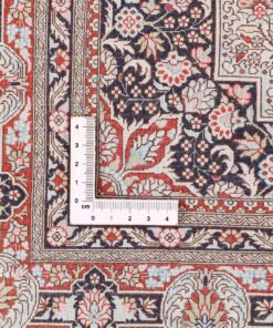 Oriental Rug 91 × 62 cm, silk, hand-knotted — view 9