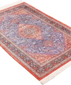 Qom Persian Rug 154 × 100 cm, silk, hand-knotted — view 4