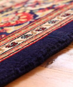 Qom Persian Rug 219 × 135 cm, wool & silk, hand-knotted — view 6