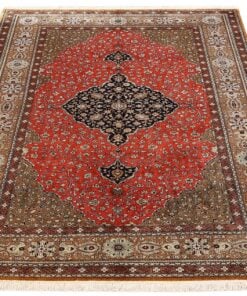 Qom Persian Rug 225 × 140 cm, silk, hand-knotted — view 2