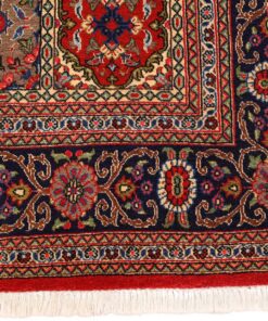Qom Persian Rug 201 × 148 cm, wool & silk, hand-knotted — view 5