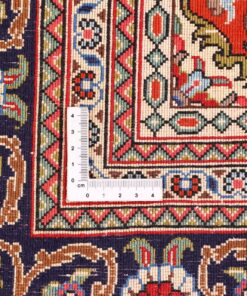 Qom Persian Rug 201 × 148 cm, wool & silk, hand-knotted — view 9