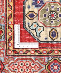 Qom Persian Rug 124 × 83 cm, wool & silk, hand-knotted — view 9