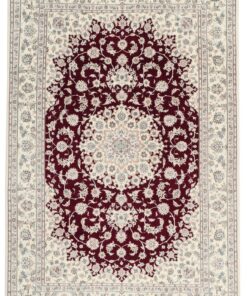 Isfahan Persian Rug 302 × 201 cm, wool & silk, hand-knotted